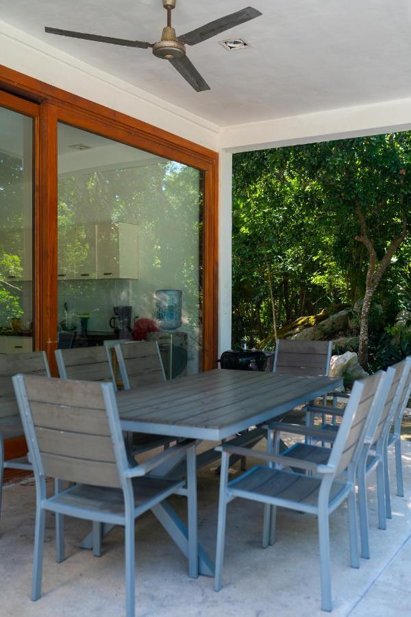 Tulum Country Club Private Villa With Pool 18 People Buitenkant foto